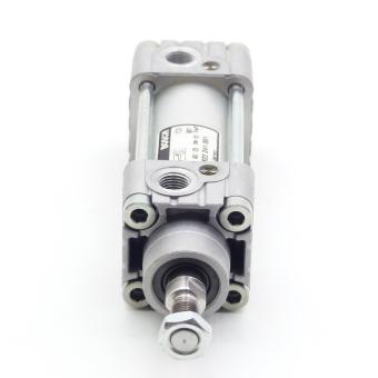 Short-stroke Cylinder 40 x 25  New