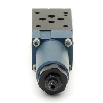 Pressure relief valve 