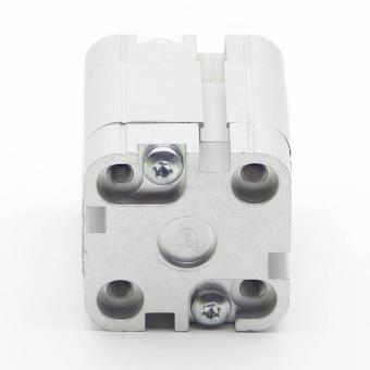 Kurzhubzylinder 32 x 15  