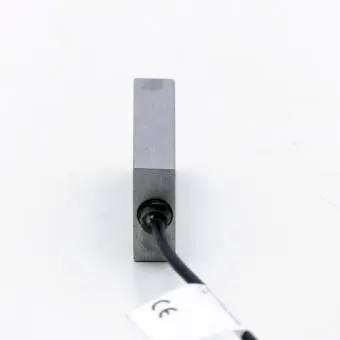 Inductive proximity switch 