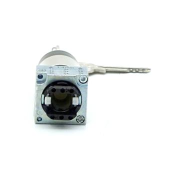 2 Pieces Key-operated switch 