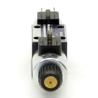 4/3-way valve 081WV06P1V1018WS024/00D30 