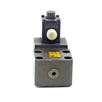 Pressure reducing valve 