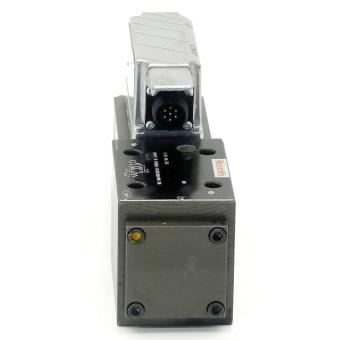 Proportional directional valve 4WRPE 10 EA80SJ-2X/G24K0/A1M-798 Used