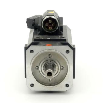 Servo motor 