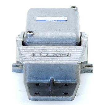 Foot Valve With Detent FP-3-1/4 B  