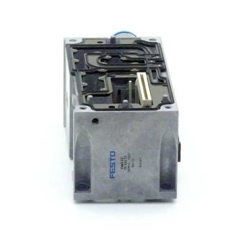 Manifold sub-base 560841 