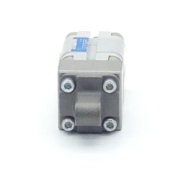 Compact Cylinder 156609 Used