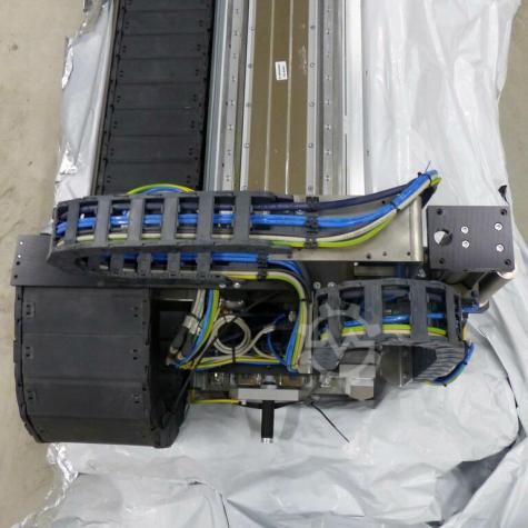 Linear motor axis with guide carrier  New FS