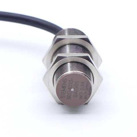 Sensor Induktiv  Neu