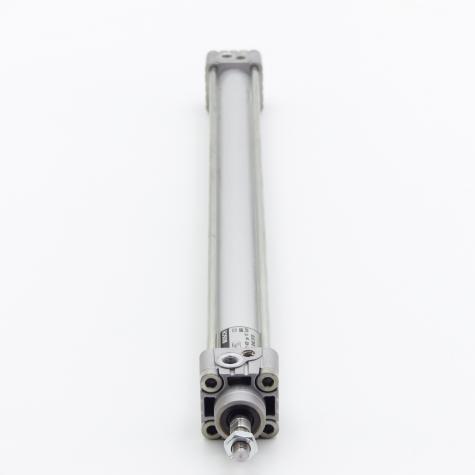 Compact Cylinder 32 x 400  New