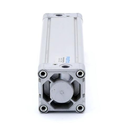 Pneumatic Cylinder 163441 Used