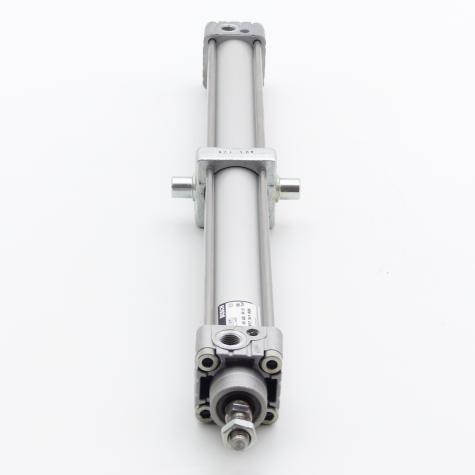 Tie rod Cylinder 40 x 400  New