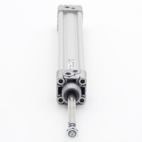 Compact Cylinder 32 x 200  New