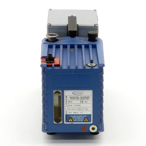 Rotary vane vacuum pump  Used