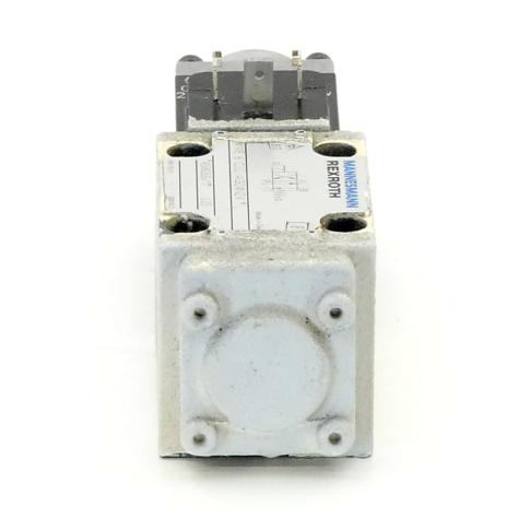 4/2 Directional control valve  Used
