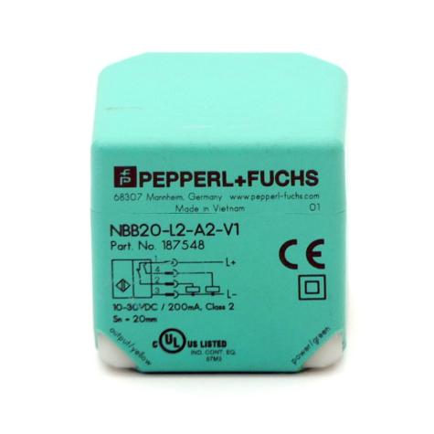 Induktiver Sensor NBB20-L2-A2-V1  Neu