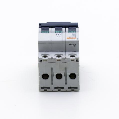 Circuit Breaker D20 