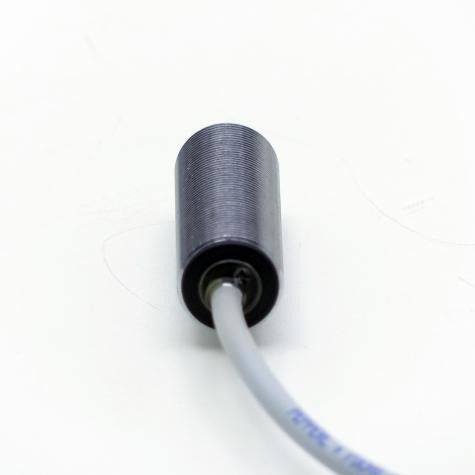 Sensor Induktiv NEB12-18GM50-E2-3M-Y Neu OVP