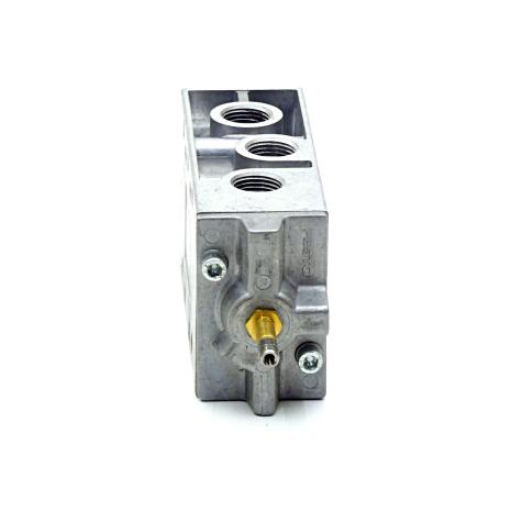 Magnetic valve 6420 New open Box