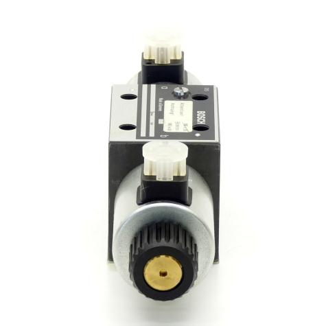 4/3 Way Valve 081WV10P1V1001WS024/00D0 081WV10P1V1001WS024/00D0 Used