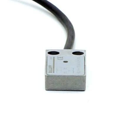 Inductive standard sensor BES 516-133-SA 3-C-PU-04  