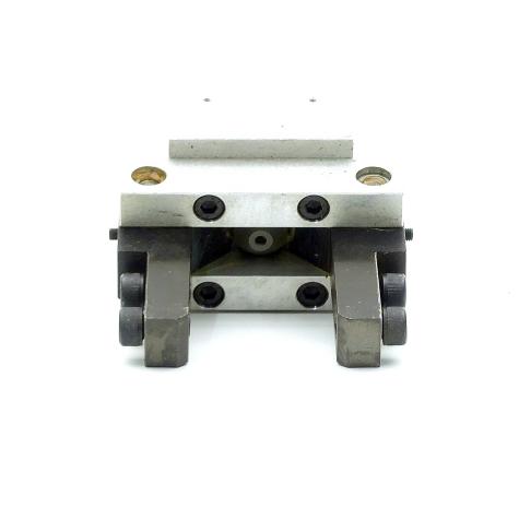 Gripper 67345 00560 Used