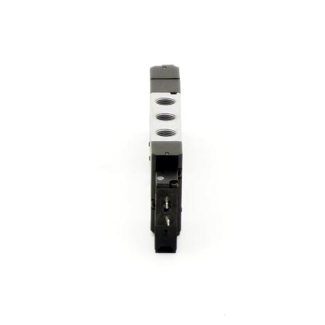 Magnetventil CPE14-M1BH-5/3B-1/8 196933 Gebraucht