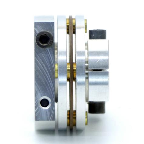 Flexible Kupplung 966-75-000 Gebraucht