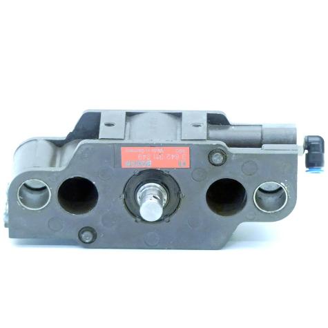 Cylinder 3 842 311 949 Used