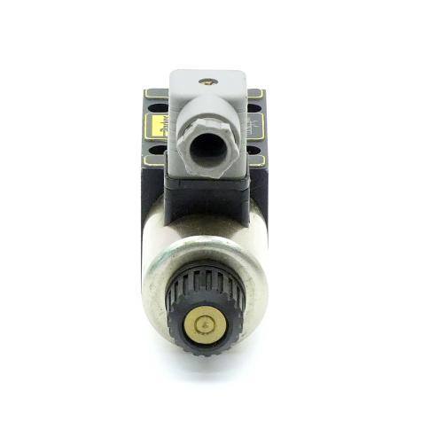 4/2 - Directional control valve  Used