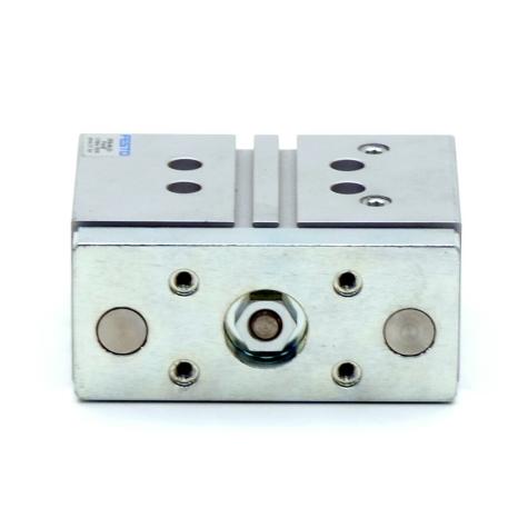Guide cylinder 170864 New