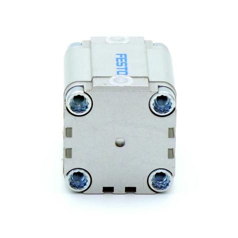 Compact cylinder 156555 New