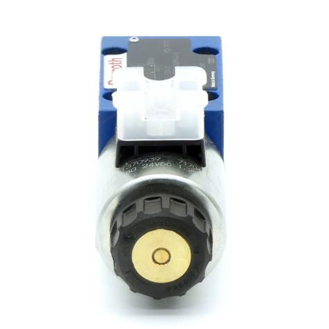 4/2 Wegeventil 4WE 6 D9-62/EG24N9K4/V Neu