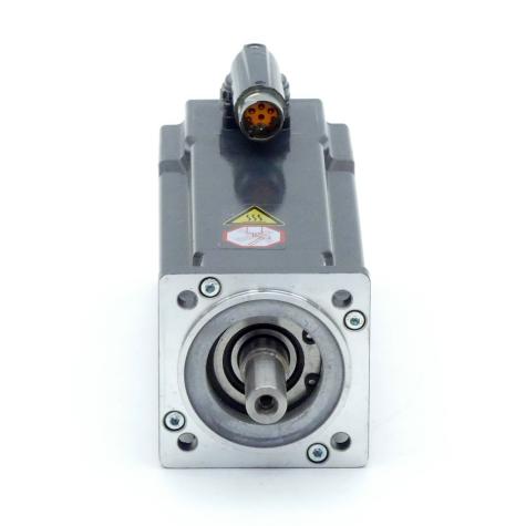 Servo motor  