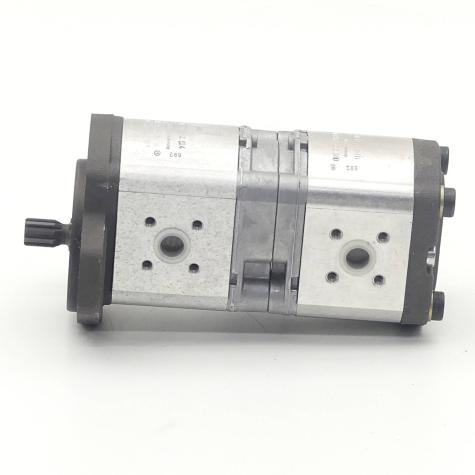Zahnradpumpe / Doppelpumpe 0 510 565 439  Neu