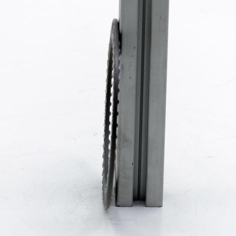 Axial Nadelkranz  