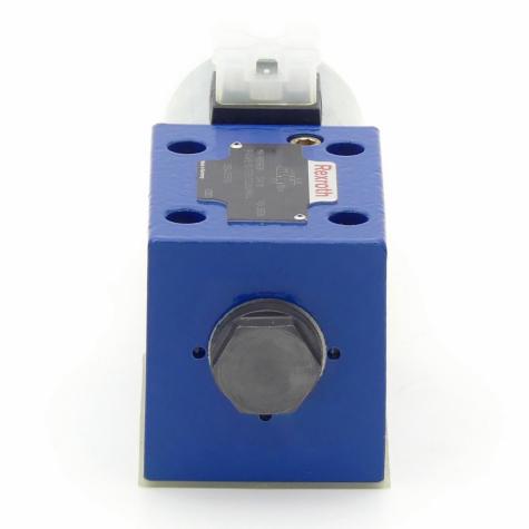 Directional spool valve 5-4WE 10 C33/CG24N9K4 