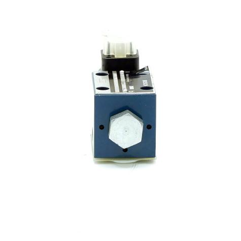 4/2 Ways Valve 081WV06P1V1033WS024/00D0 New