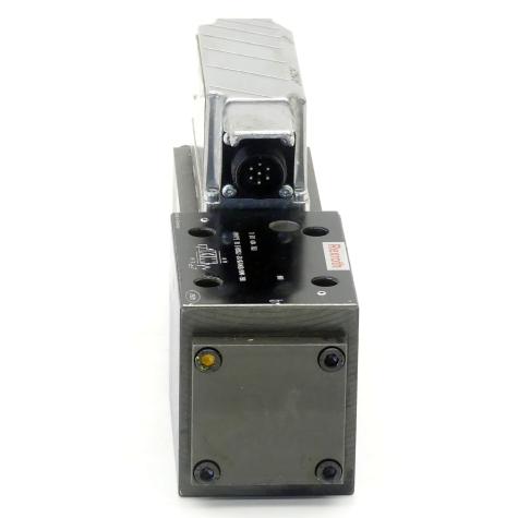 Proportional-Wegeventil 4WRPE 10 EA80SJ-2X/G24K0/A1M-798 