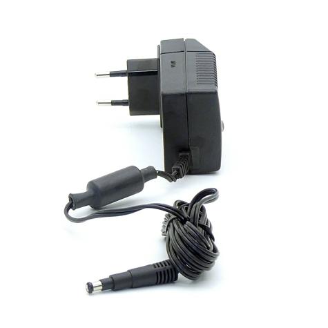 Steckernetzgerät 3017926 Neu OVP