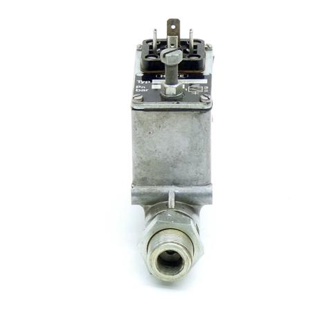Pressure switch  Used