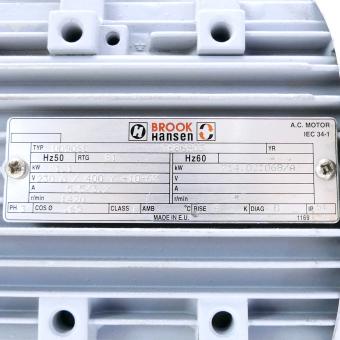 Vacuum pump 
