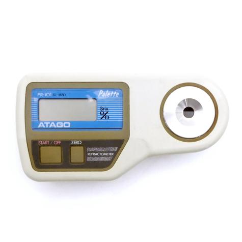 Digital Refractometer PR101  Used