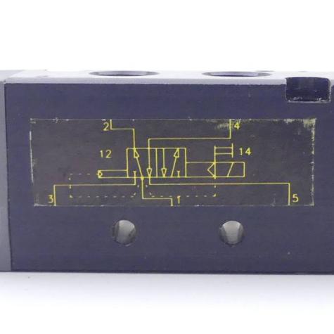 5/2 Directional control valve  New