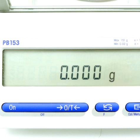 precision balance PB153  Used