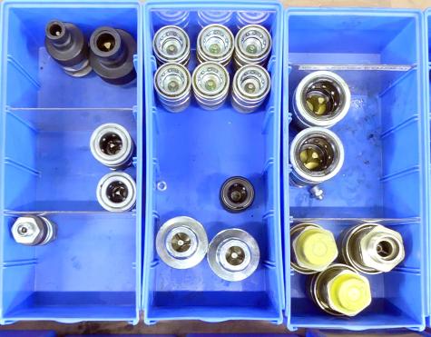 Hydraulic quick couplers  New