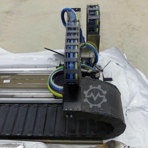 Linear motor axis with guide carrier  New FS