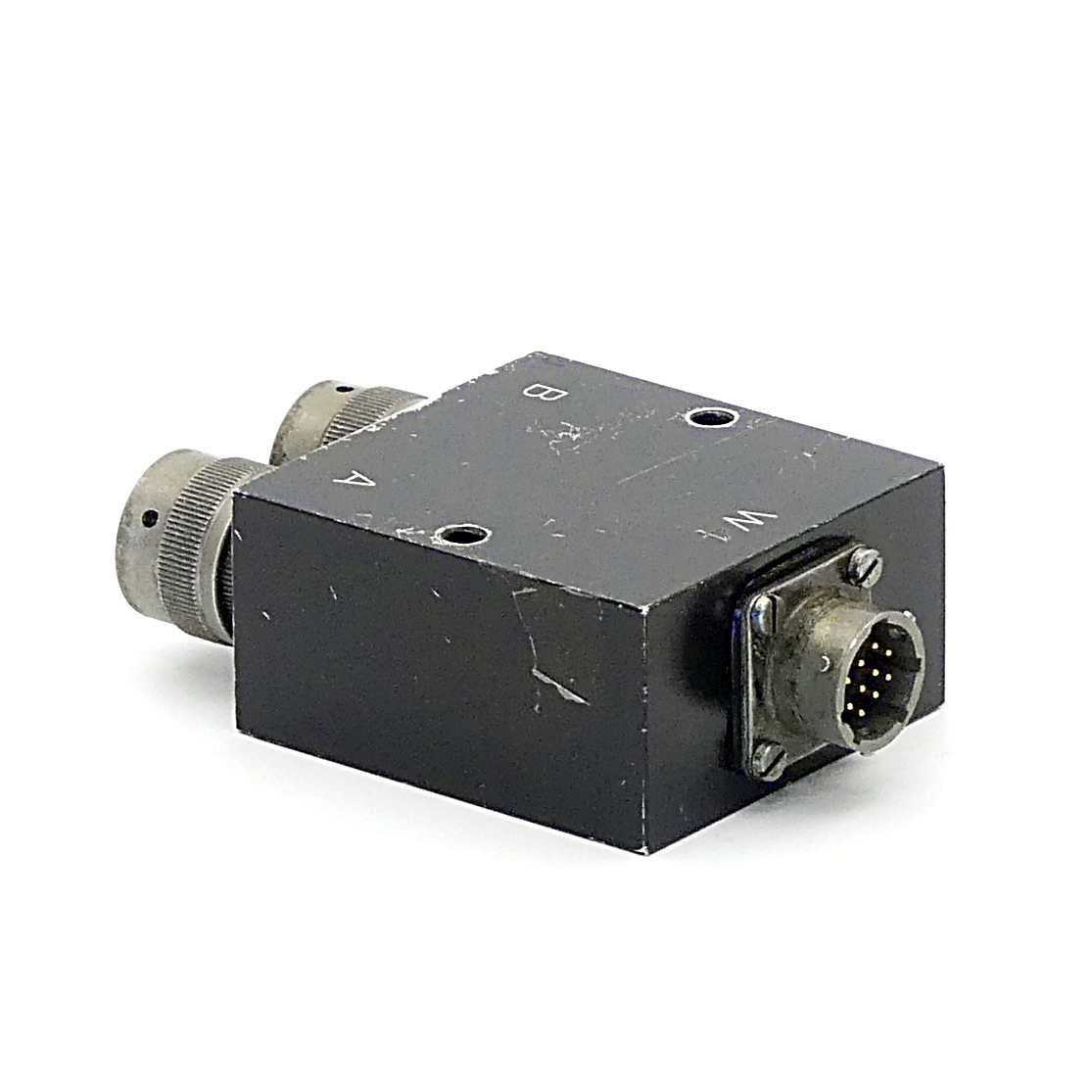 Distributor