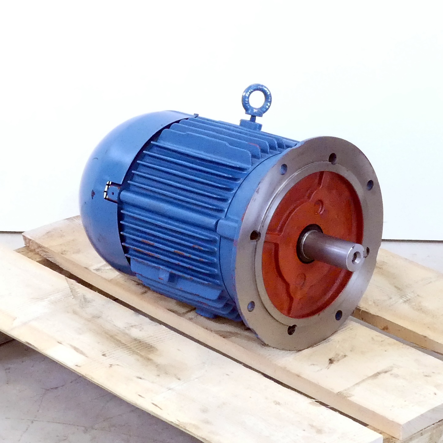 Three Phase Motor W22 High Eff. 